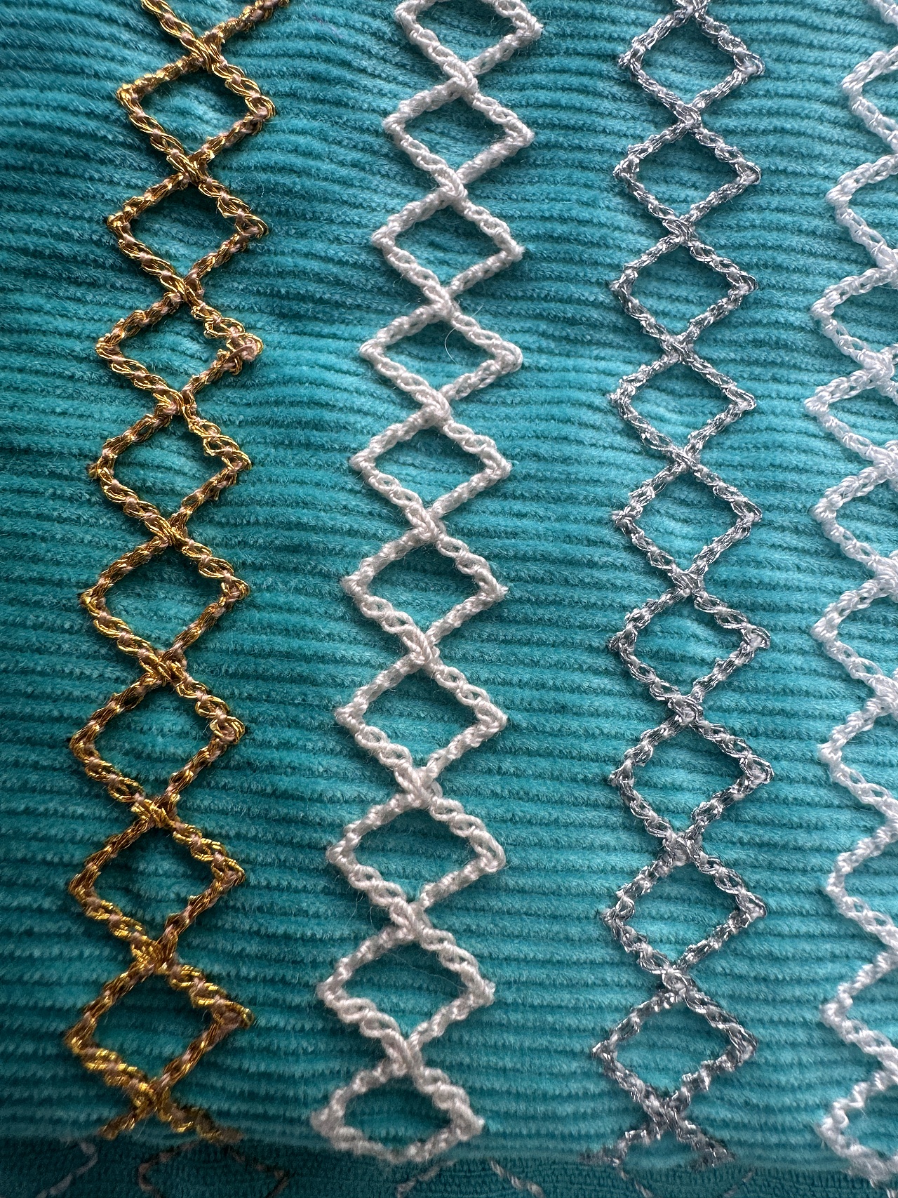 五点曲牙机十多种线，一百多种面料的测评效果合辑三（图ZMzkwMjg1MjUy） - 休闲/流行服饰 - 站酷设计师花样缝纫机原创素材 - 站酷ZCOOL