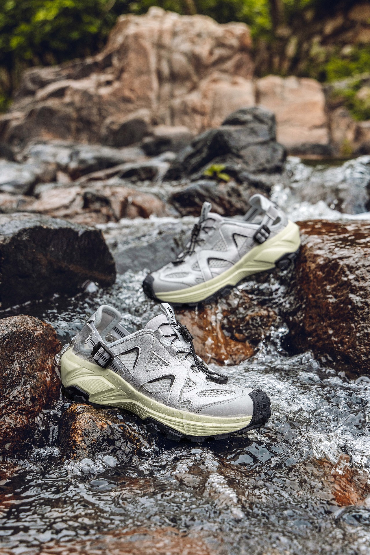 女溯溪鞋（图ZMzkwMzUwMjA0） - 产品摄影 - 站酷设计师羽岚摄影原创素材 - 站酷ZCOOL