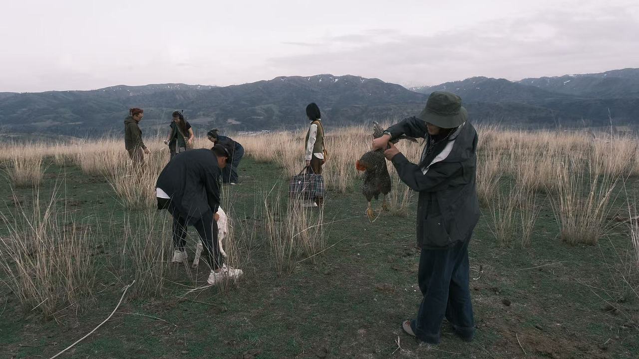 vivo X200ultra X 滕丛丛｜复刻《我的阿勒泰》名场面（图ZMzkwMzk4MDE2） - 宣传片 - 站酷设计师盘马弯弓PMWG原创素材 - 站酷ZCOOL