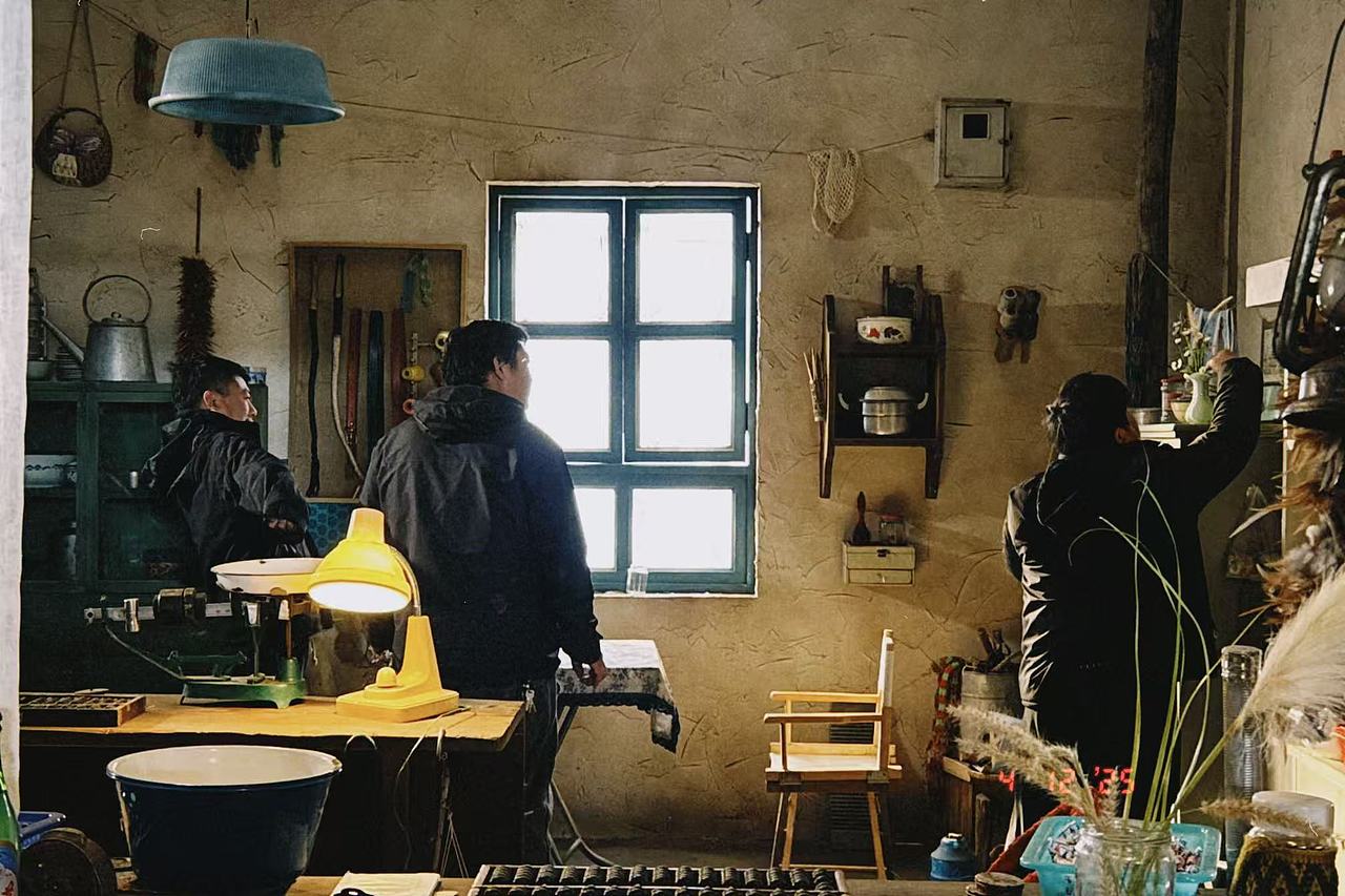 vivo X200ultra X 滕丛丛｜复刻《我的阿勒泰》名场面（图ZMzkwMzk4MDIw） - 宣传片 - 站酷设计师盘马弯弓PMWG原创素材 - 站酷ZCOOL