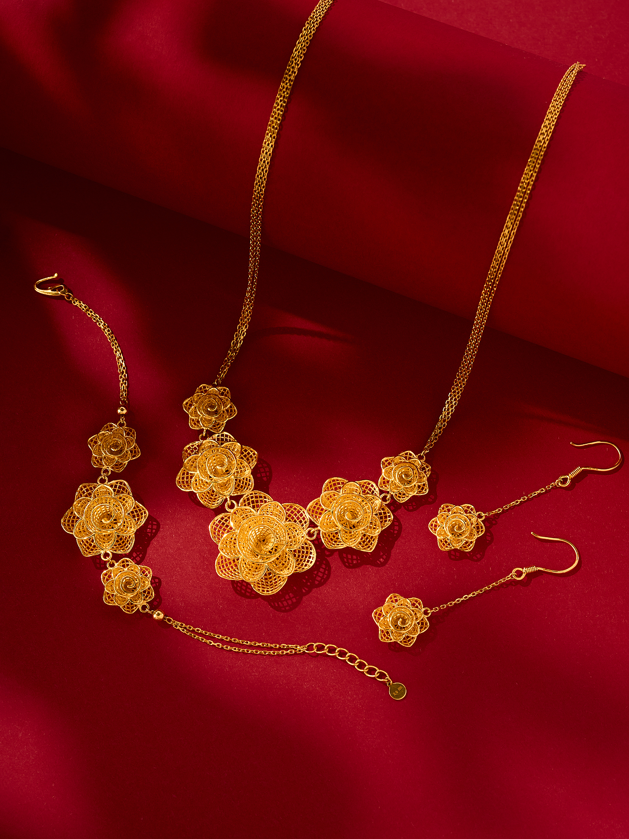 黄金珠宝拍摄（图ZMzkwNDk0MDI4） - 产品摄影 - 站酷设计师不甜商业摄影原创素材 - 站酷ZCOOL