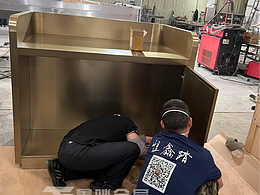 酒店大门不锈钢点餐台，拉丝钛金不锈钢服务台