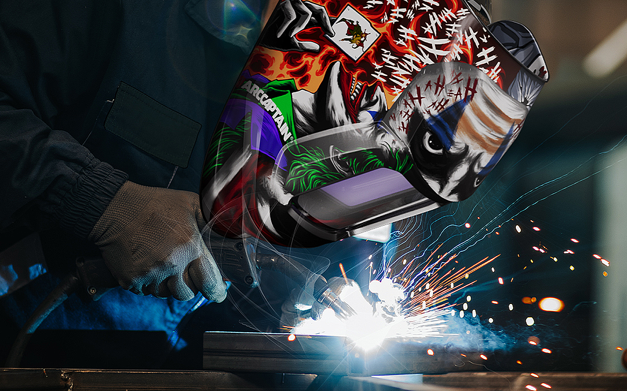 国际插画设计欧美暗黑动漫写实风格产品外观插画图案