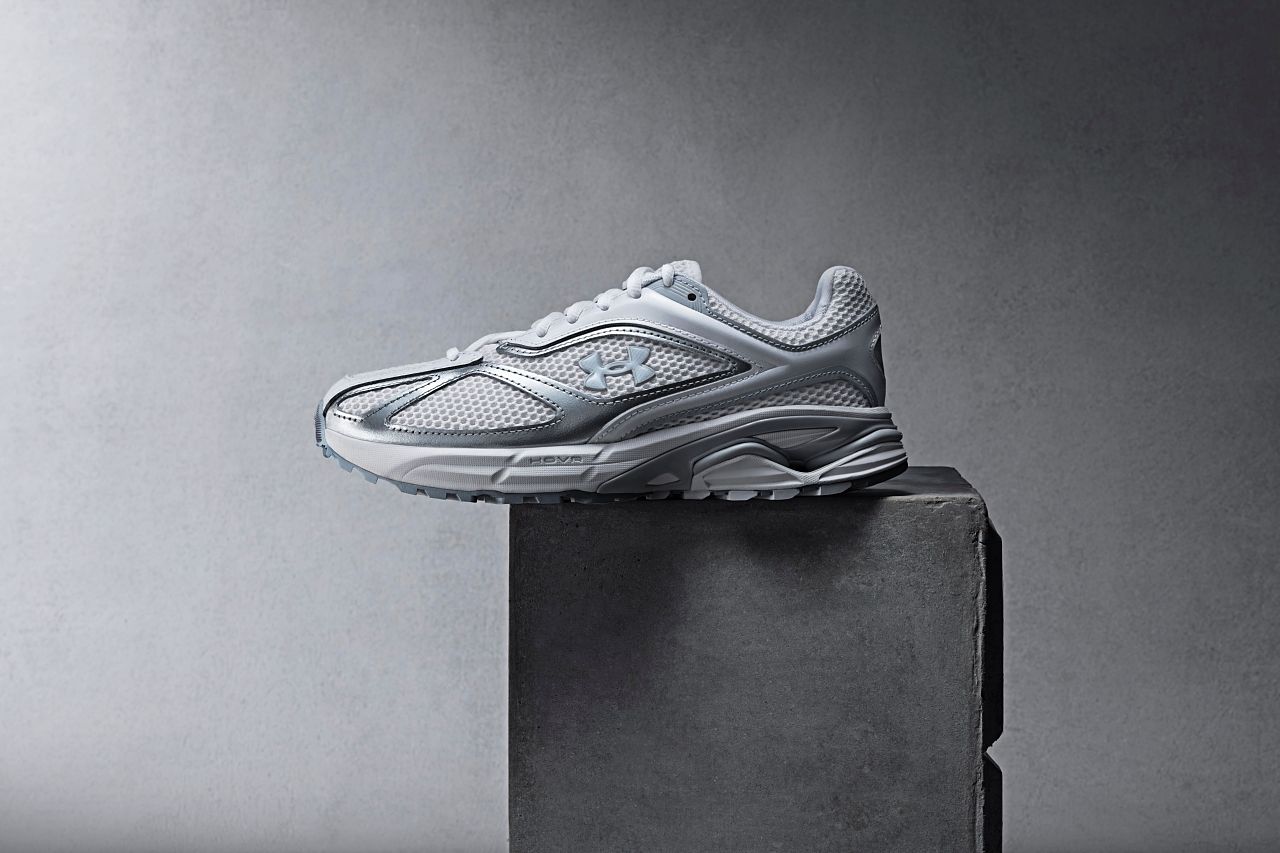 Under Armour官网上新（图ZMzkwNjM4ODQ0） - 产品摄影 - 站酷设计师管君廷原创素材 - 站酷ZCOOL