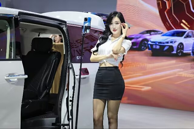 人像美颜（图ZMzkwNjQyMjg0） - 人文/纪实摄影 - 站酷设计师沙僧SEA原创素材 - 站酷ZCOOL