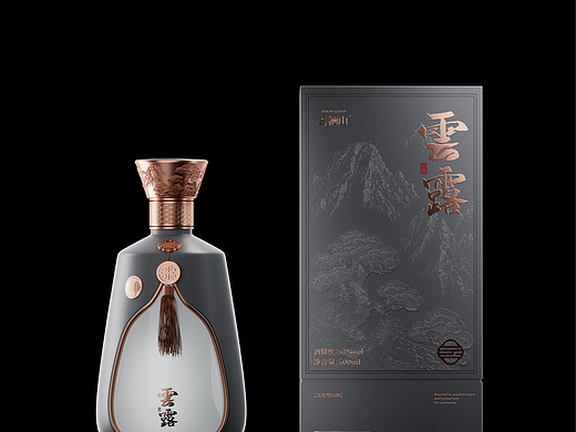 云露白酒包装设计