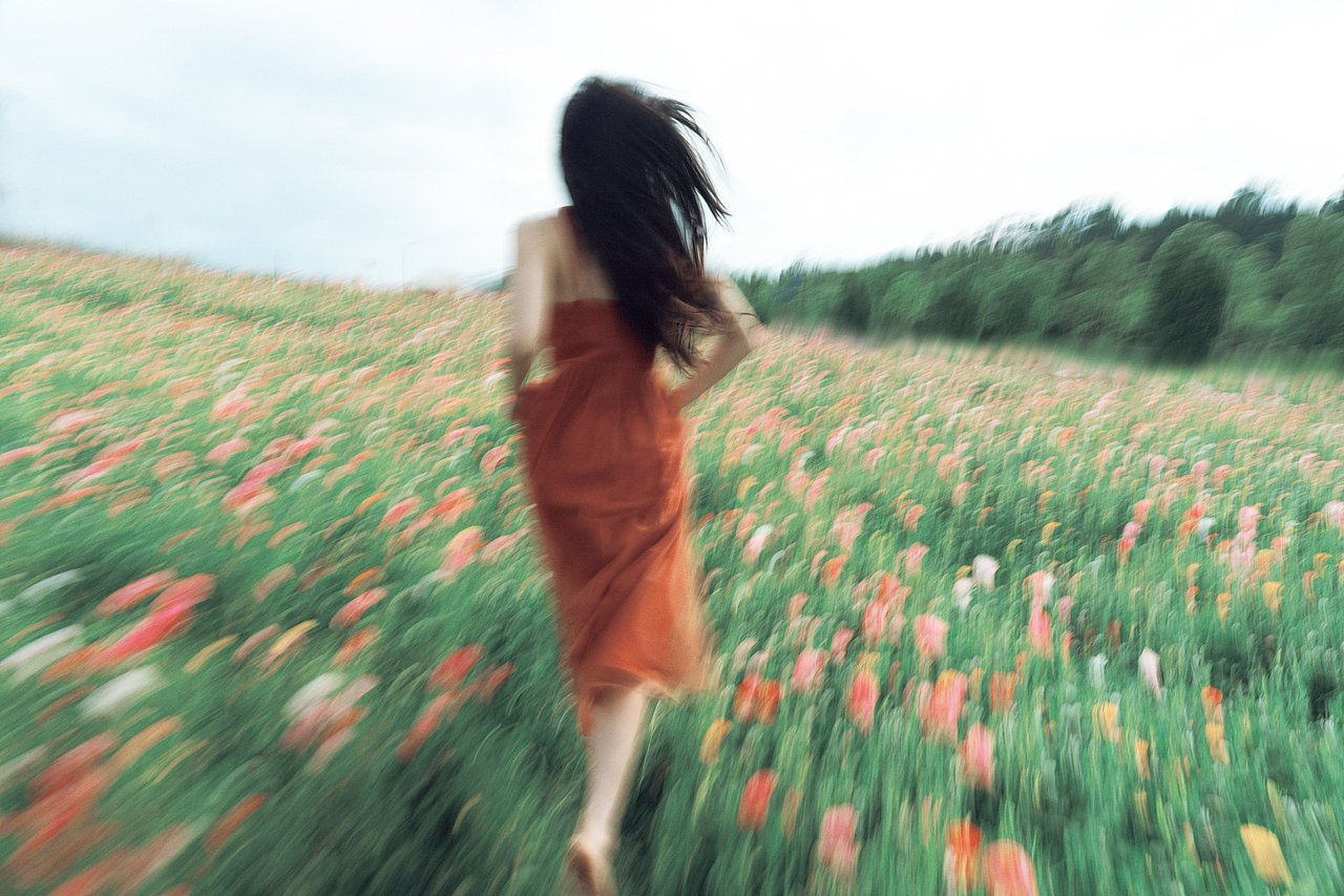 流动的春色（图ZMzkwNzAxNjI4） - 人像摄影 - 站酷设计师白山Gavin原创素材 - 站酷ZCOOL