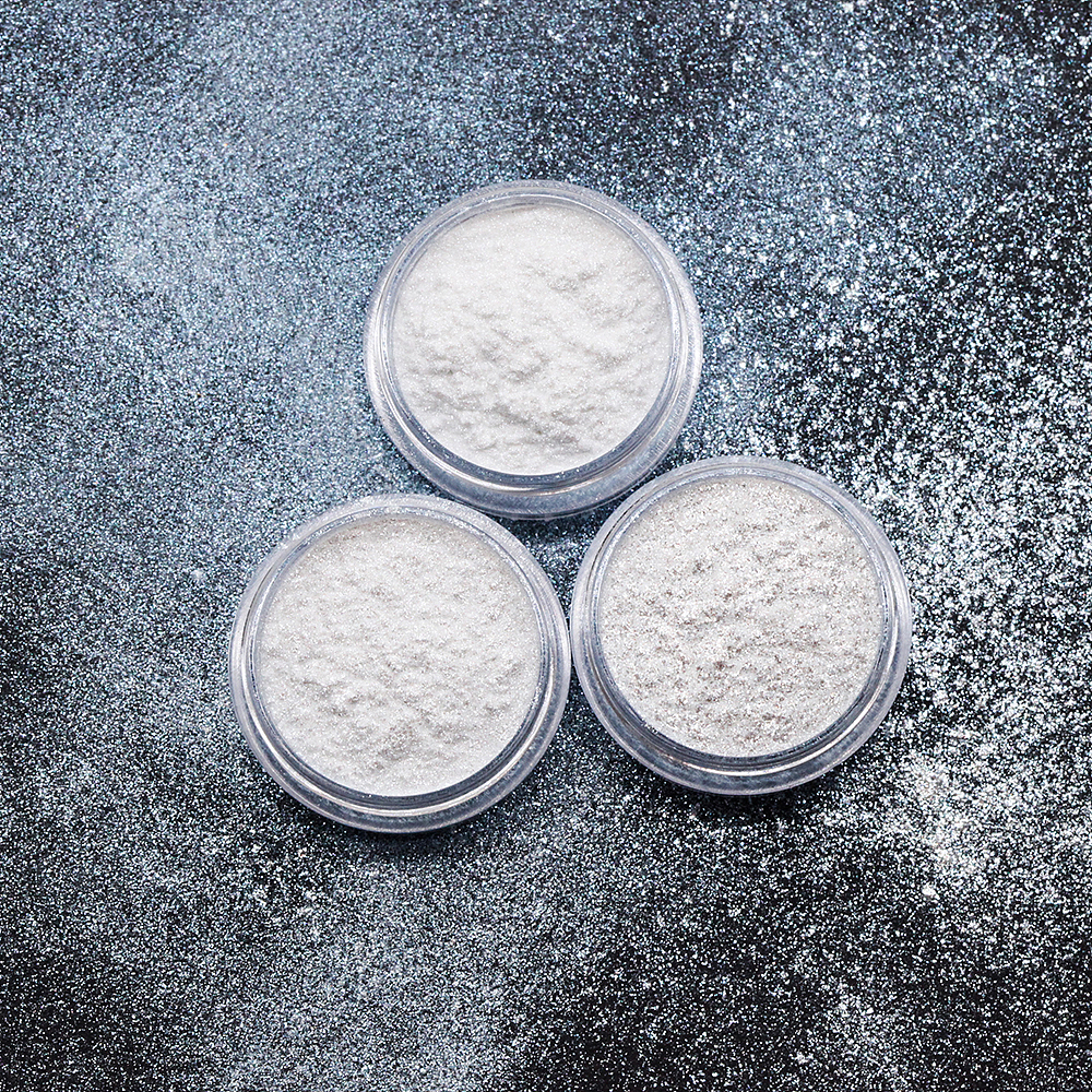 赛博朋克风白蓝金属色