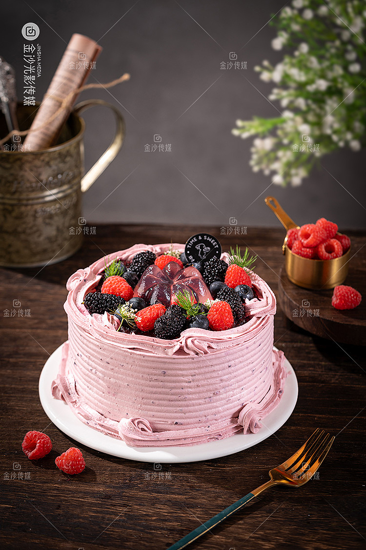 武汉美食拍摄，蛋糕甜品图片，氛围感拉满（图ZMzkwNzE5ODg0） - 产品摄影 - 站酷设计师武汉金沙光影传媒原创素材 - 站酷ZCOOL