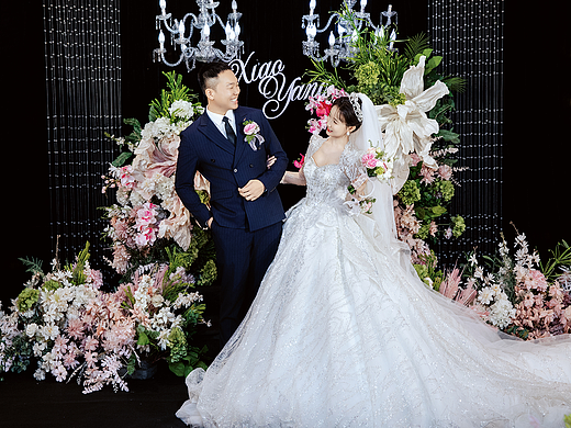 始于心动 终于白首 拥之则安 伴之则暖