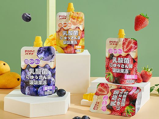 乳酸菌吸吸果冻拍摄