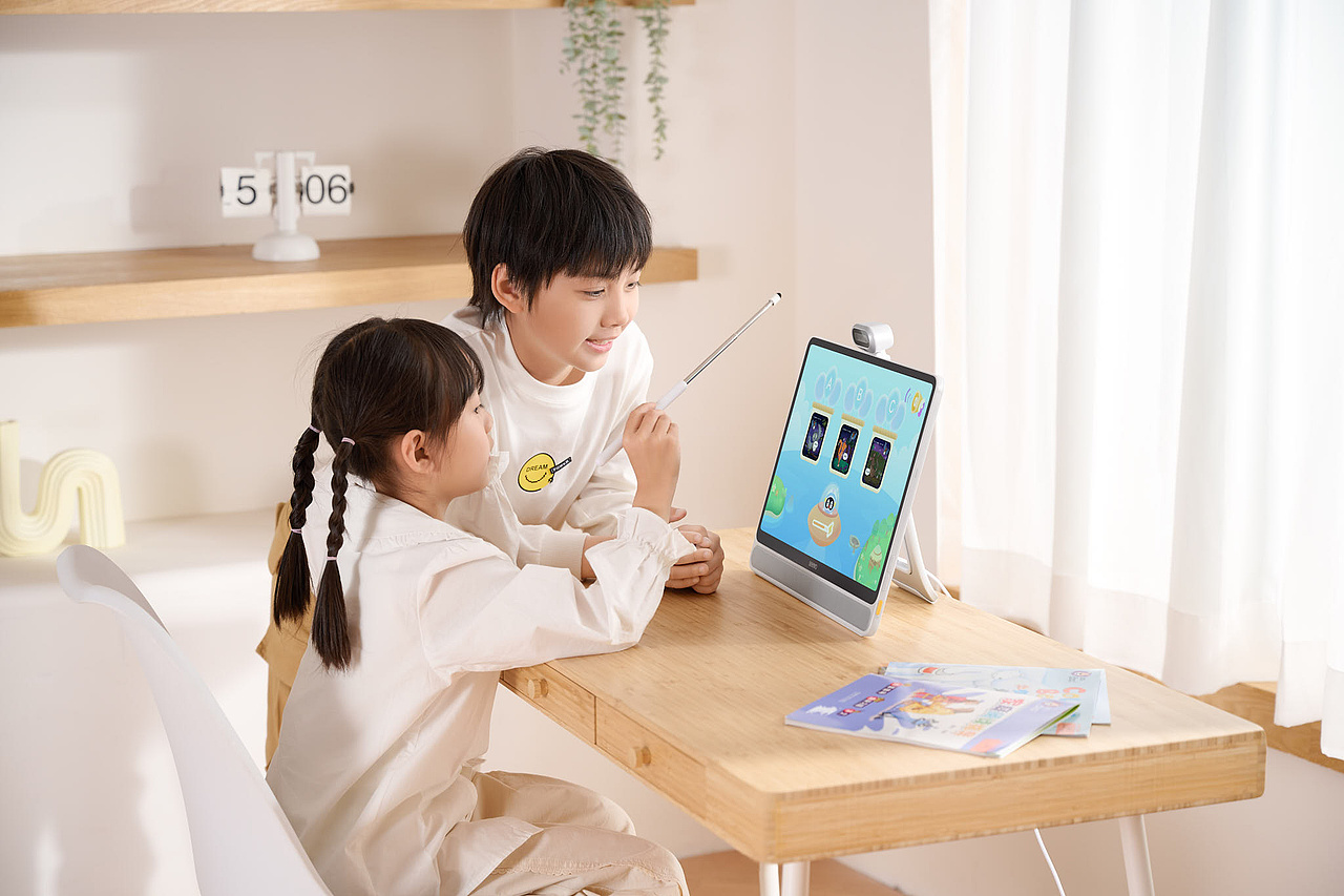 希沃平板学习机W3（图ZMzkwODM4NTcy） - 产品摄影 - 站酷设计师三体广告原创素材 - 站酷ZCOOL