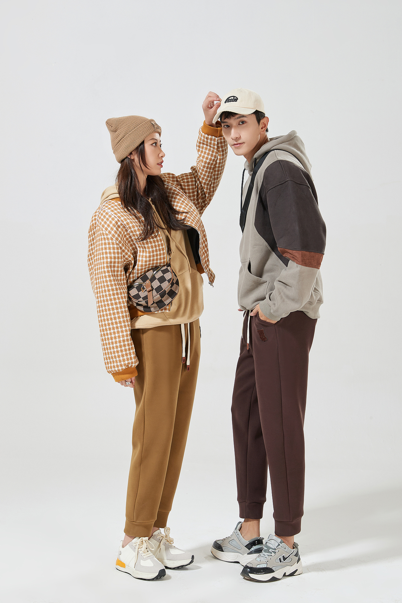 卫裤 防风裤 商拍案例（图ZMzkwODYzNzA4） - 人像摄影 - 站酷设计师景三视界原创素材 - 站酷ZCOOL