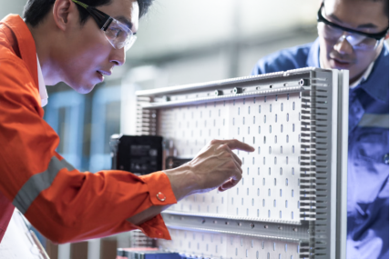 聚焦一级浪涌保护器：户外防雷与电源保护的关键（图ZMTUwOTY4NTI=） - 教程 - 站酷设计师易造防雷指南原创素材 - 站酷ZCOOL