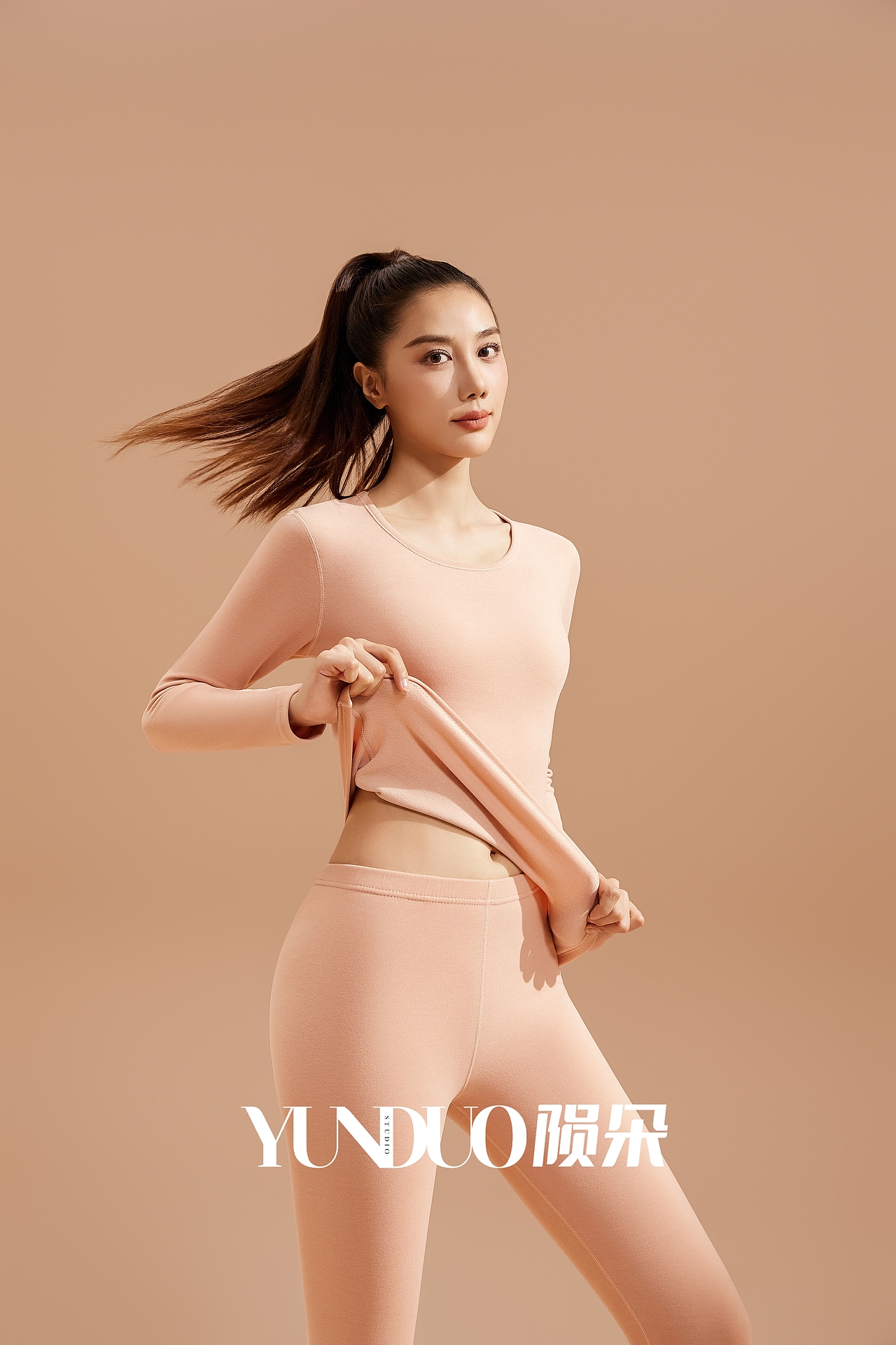 保暖衣拍摄 保暖套装拍摄 秋冬保暖衣拍摄 保暖拍摄