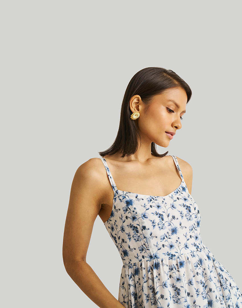 外模拍摄｜夏日碎花连衣裙 ✖️ ZHIMEI PHOTO