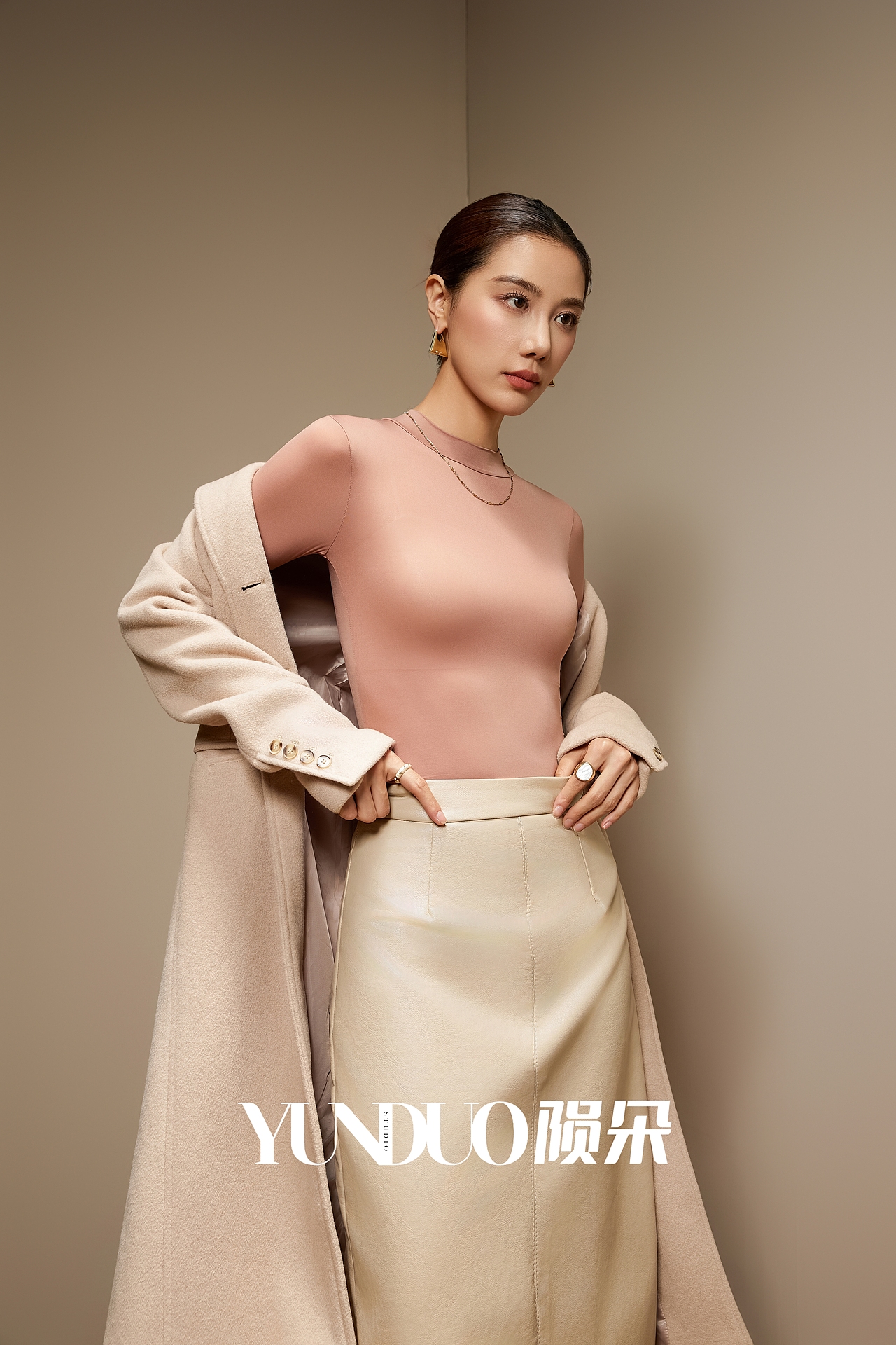 打底衫拍摄 舒适打底衫拍摄 高级打底衫拍摄（图ZMzkwODc0Njc2） - 产品摄影 - 站酷设计师陨朵商拍刘大奇原创素材 - 站酷ZCOOL