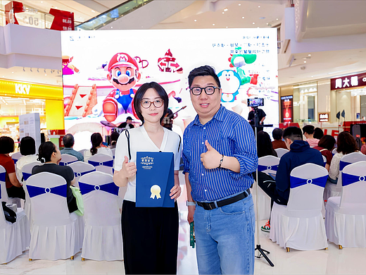 金鑫YOYO入驻腾讯音乐人，做客上海闵行人民广播电台 | 一个符号工作室