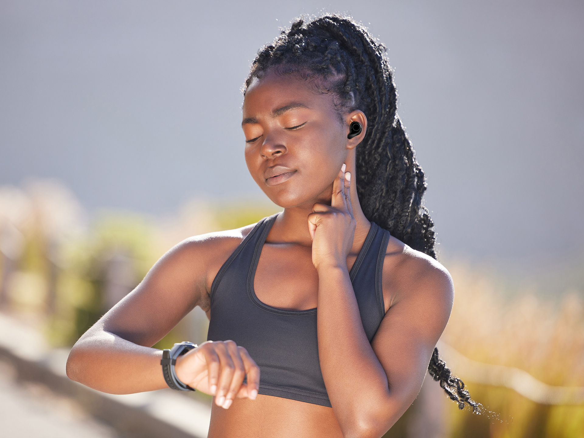 通勤族的神秘救星现身！览邦LaiPods Pro+降噪耳机如何让旅途告别无聊？