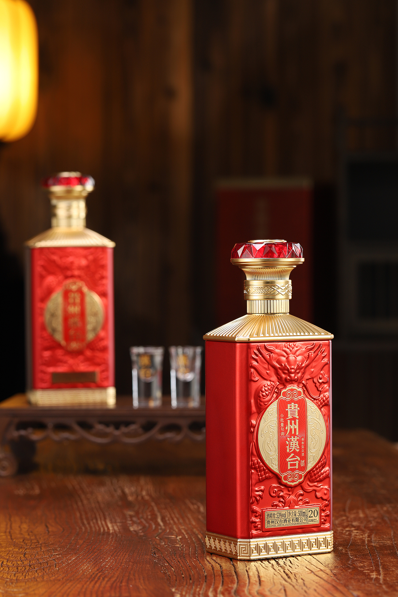白酒拍攝案例（圖ZMzkxMDUwOTM2） - 產(chǎn)品攝影 - 站酷設(shè)計師奔奔馬電商視覺原創(chuàng)素材 - 站酷ZCOOL