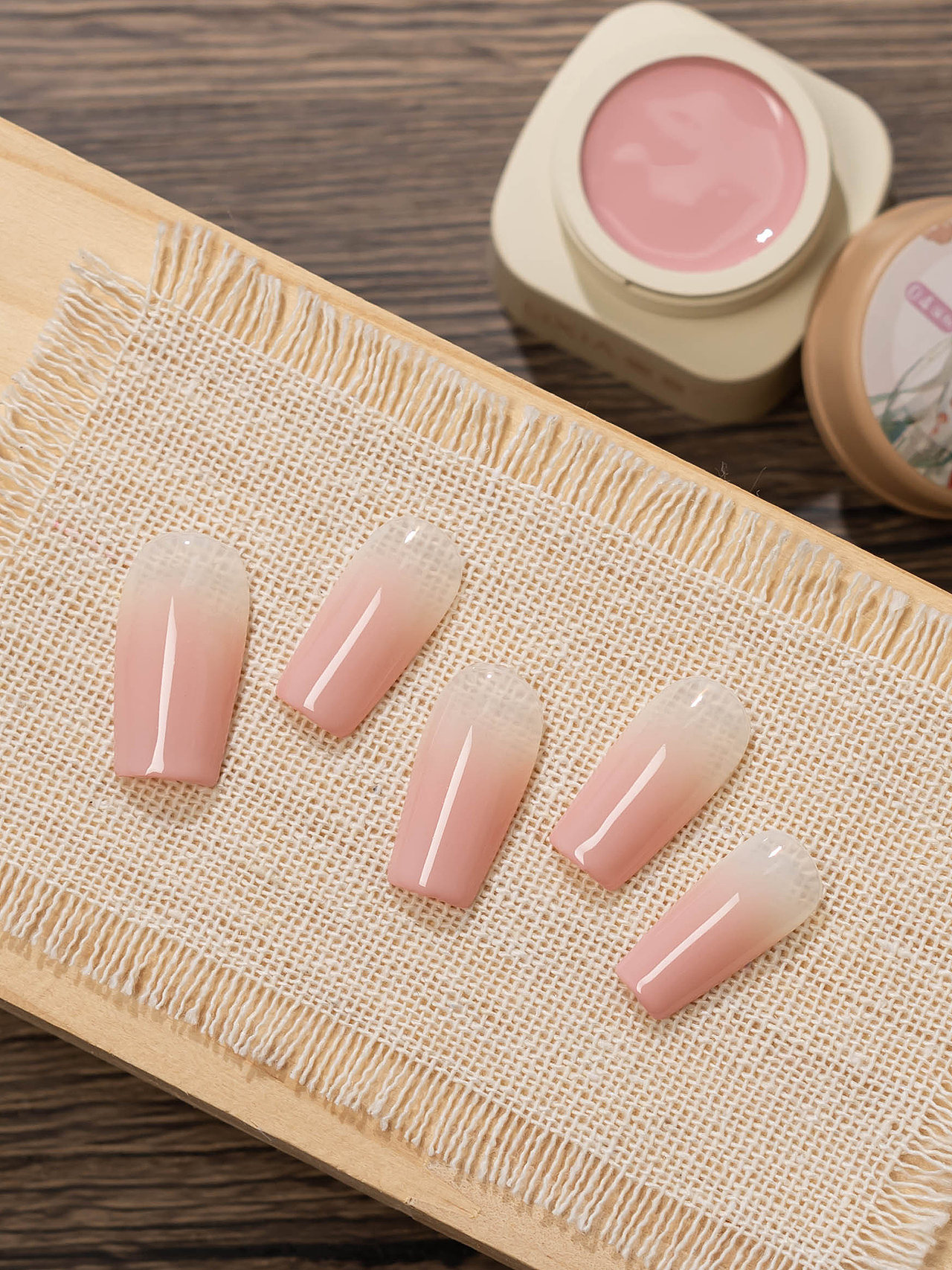 美妆类｜产品拍摄｜商业摄影｜电商拍摄（图ZMzkxMTU0MDgw） - 产品摄影 - 站酷设计师六八间原创素材 - 站酷ZCOOL