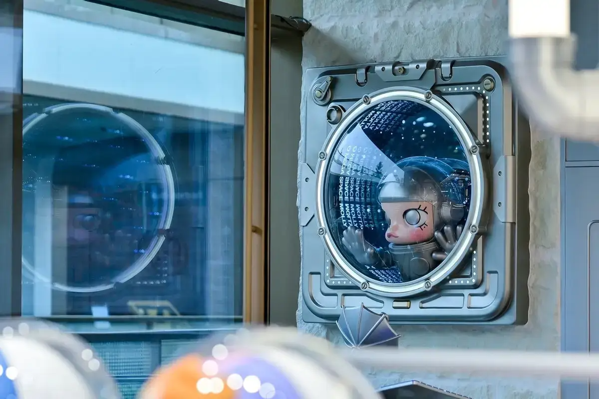 泡泡玛特全球首家臻藏店落地成都/世界最美博物馆公布/茶百道×玩具总动员联名将上线（图ZMTUxMDI0OTI=） - 资讯 - 站酷设计师站酷资讯原创素材 - 站酷ZCOOL