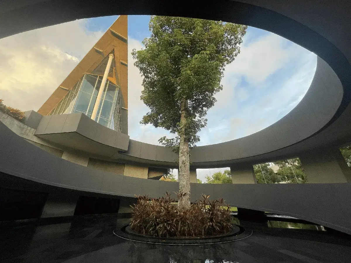 泡泡玛特全球首家臻藏店落地成都/世界最美博物馆公布/茶百道×玩具总动员联名将上线（图ZMTUxMDI1NDQ=） - 资讯 - 站酷设计师站酷资讯原创素材 - 站酷ZCOOL