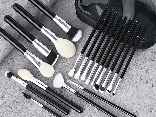 化妆刷产品摄影