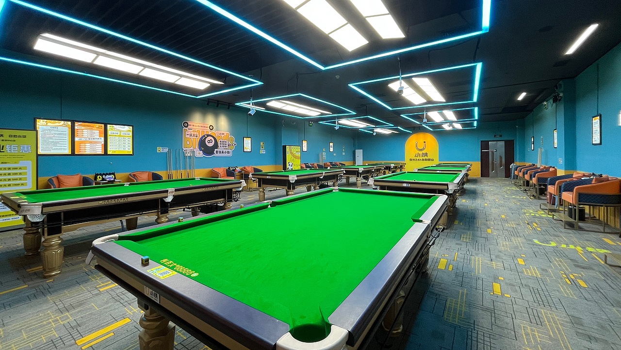小铁24H台球 嘉邻中心店