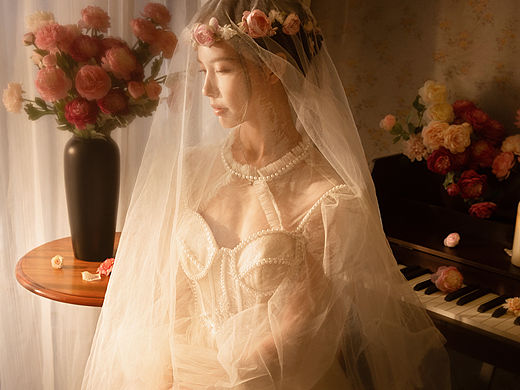 深圳写真约拍｜轻婚纱光影氛围感 花朵 写真 复古