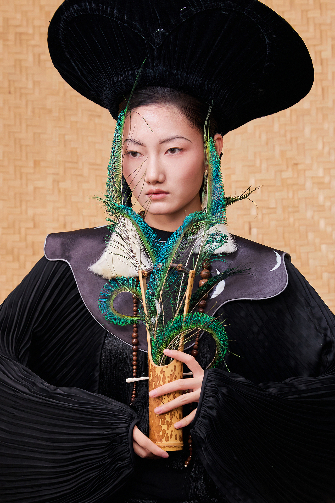 人像摄影｜民族风情（图ZMzkxMjkzMzEy） - 时尚/艺术摄影 - 站酷设计师超肥奥特曼原创素材 - 站酷ZCOOL