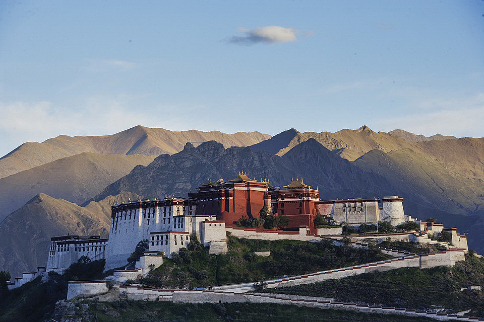 布达拉宫拍摄手记（图ZMzkxMjk4NjA0） - 人文/纪实摄影 - 站酷设计师赵钢讲摄影原创素材 - 站酷ZCOOL