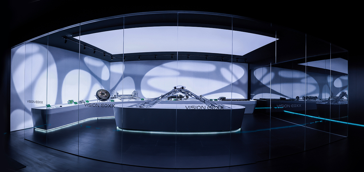 梅赛德斯-奔驰VISION EQXX科技艺术展