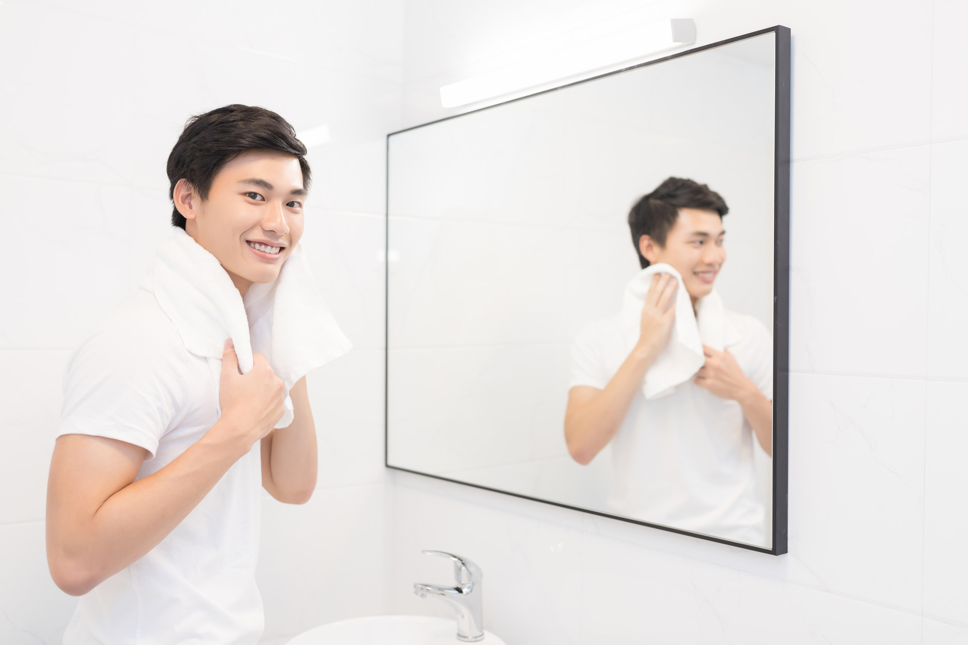 2025 男士洁面护肤套装精选攻略不迷茫，这两款帮你告别选错困扰！