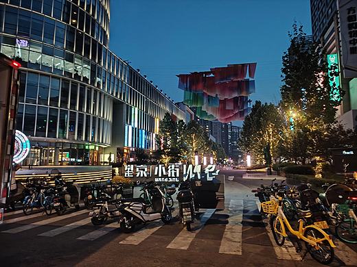 望京小街（个人主页-ZNzE5OTcwOTI=） - 环境/建筑摄影 - 站酷设计师莉亚格原创素材 - 站酷ZCOOL