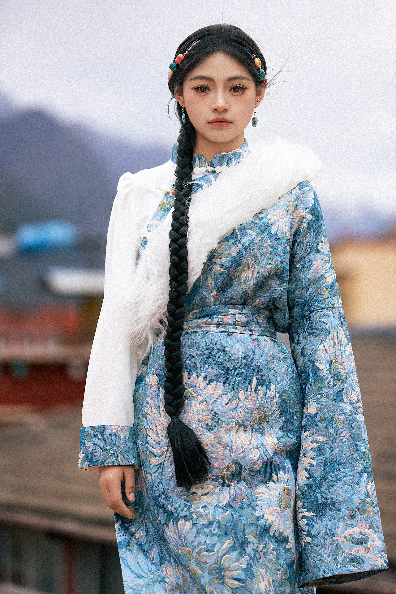 不我说,九寨沟藏服写真都是垃圾