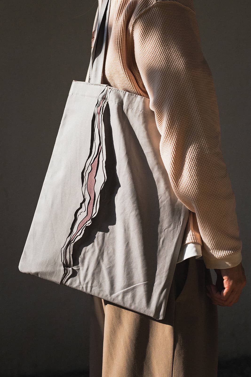 此时此地：风土中的人文记忆 - 三联人文风土季2024视觉设计｜365天的好设计NO.95（图ZMTUxMDk5NjA=） - 观点 - 站酷设计师站酷资讯原创素材 - 站酷ZCOOL