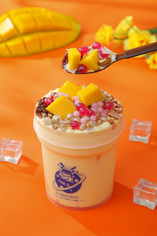 郑州扬帆视觉文化传播有限公司是一家专业的商业广告摄影、产品图片创作机构。专注于商业摄影,淘宝视频,抖音视频,抖音运营,企业宣传片,淘宝摄影,商品拍摄,静物拍摄,食品美食菜品摄影,酒水饮品摄影,平铺拍摄,服装拍摄,裤子拍摄!女装拍摄,童装拍摄,鞋子拍摄,箱包拍摄,饰品拍摄,化妆品拍摄,药品拍摄。