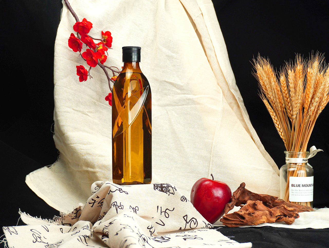 拍摄茶油甄选包装-颜值小油瓶 丨宇打风霜