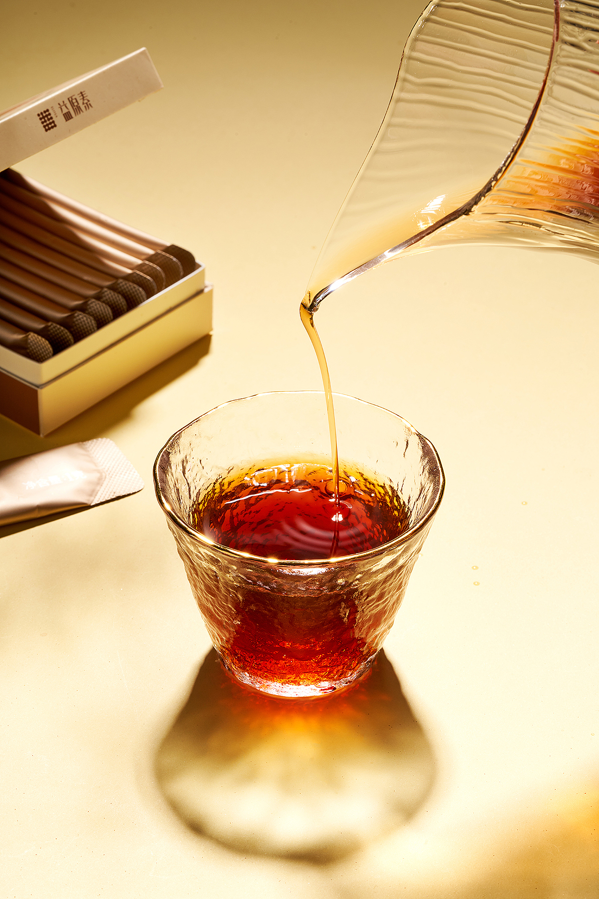 大益茶拍摄 普洱茶拍摄 作品更新（图ZMzkxNjAxNDI4） - 产品摄影 - 站酷设计师change666原创素材 - 站酷ZCOOL