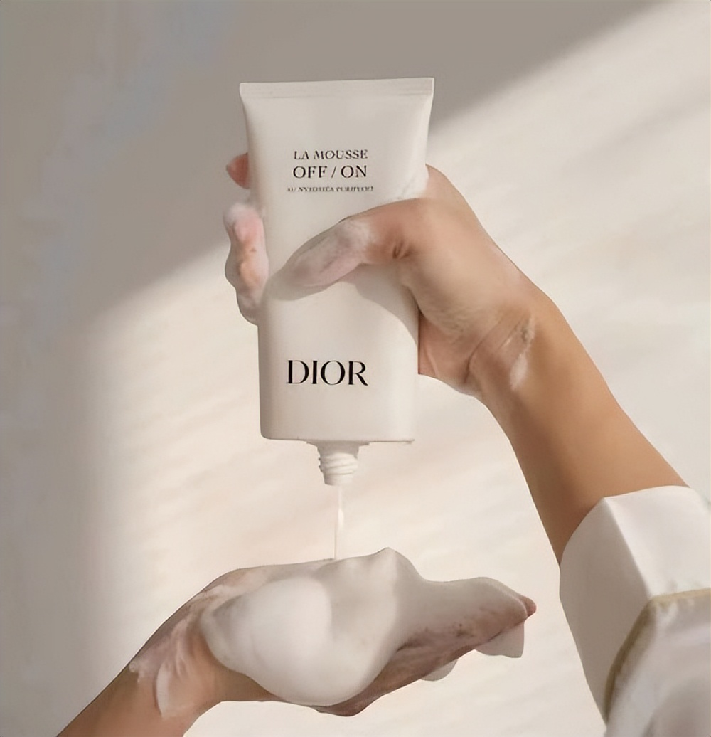 男士洁面别迷茫，2025 年这些男士洗面奶值得购买，让人爱不释手！