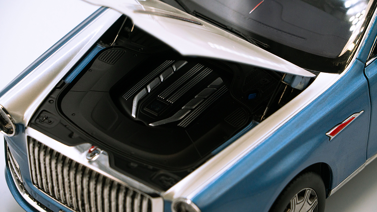 红旗国礼 花青蓝/月白 1:18