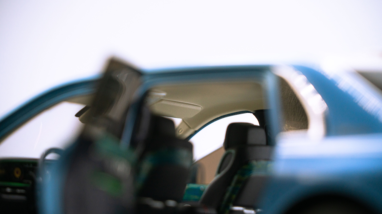 红旗国礼 花青蓝/月白 1:18