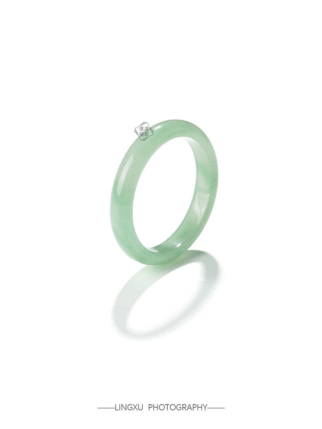 玉石镶嵌吊坠白底图