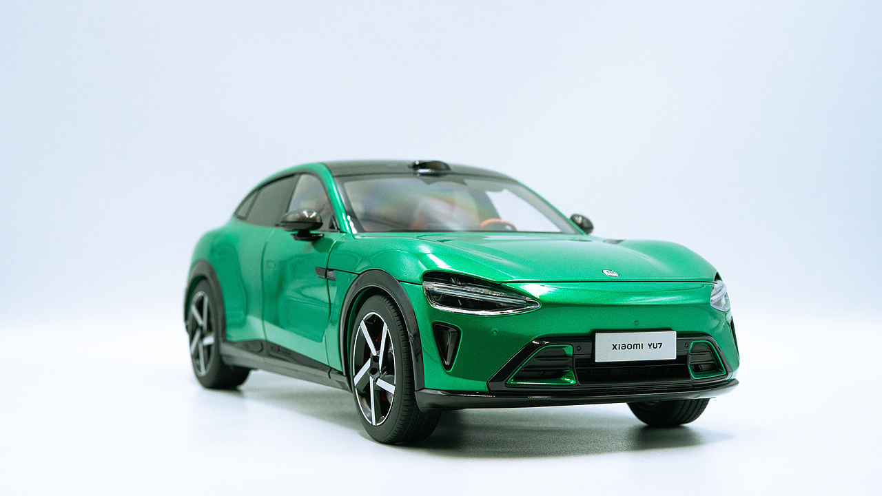 小米 YU7 宝石绿 1:18