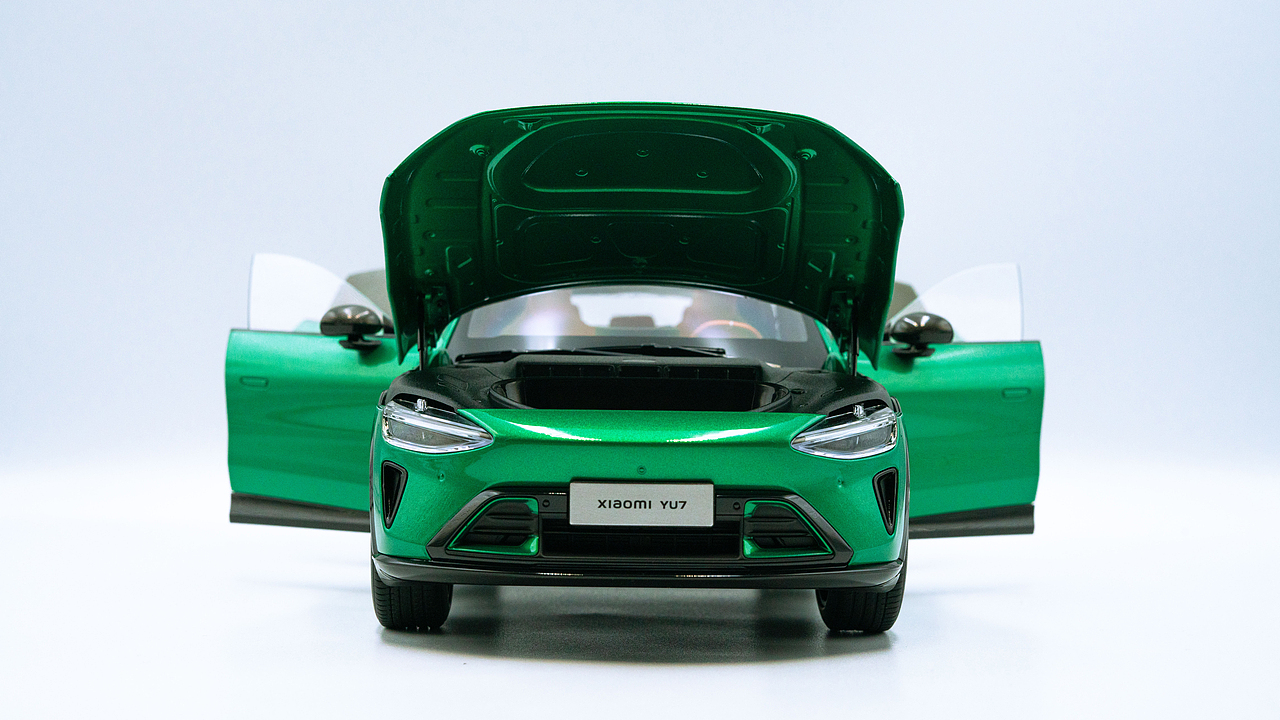 小米 YU7 宝石绿 1:18