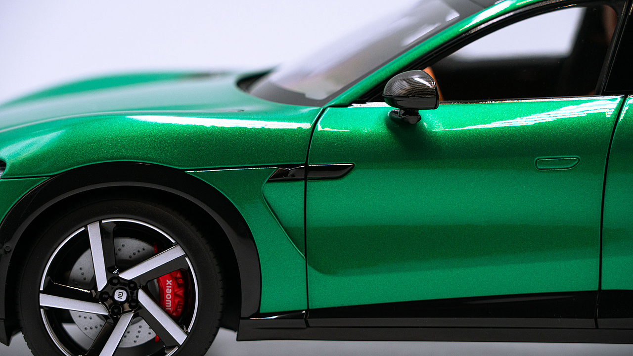 小米 YU7 宝石绿 1:18