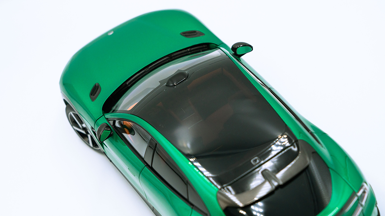 小米 YU7 宝石绿 1:18