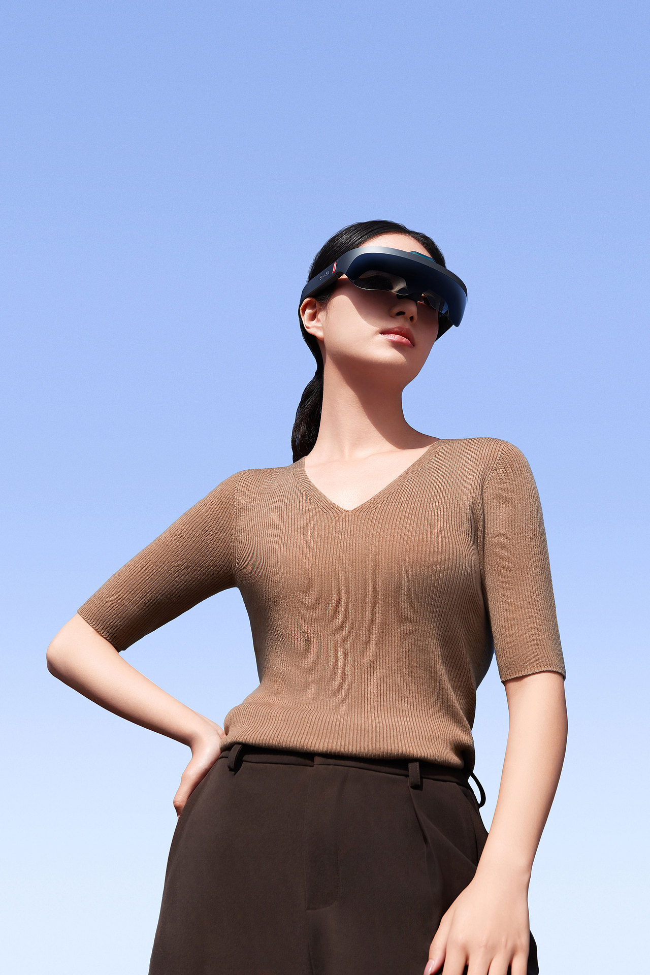 倍轻松-颈部按摩仪平面拍摄