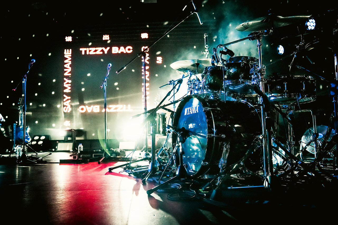 演出摄影 | 0524TizzyBac 广州站（图ZMzkxODE5ODY0） - 人像摄影 - 站酷设计师Fan饭饭饭饭饭原创素材 - 站酷ZCOOL